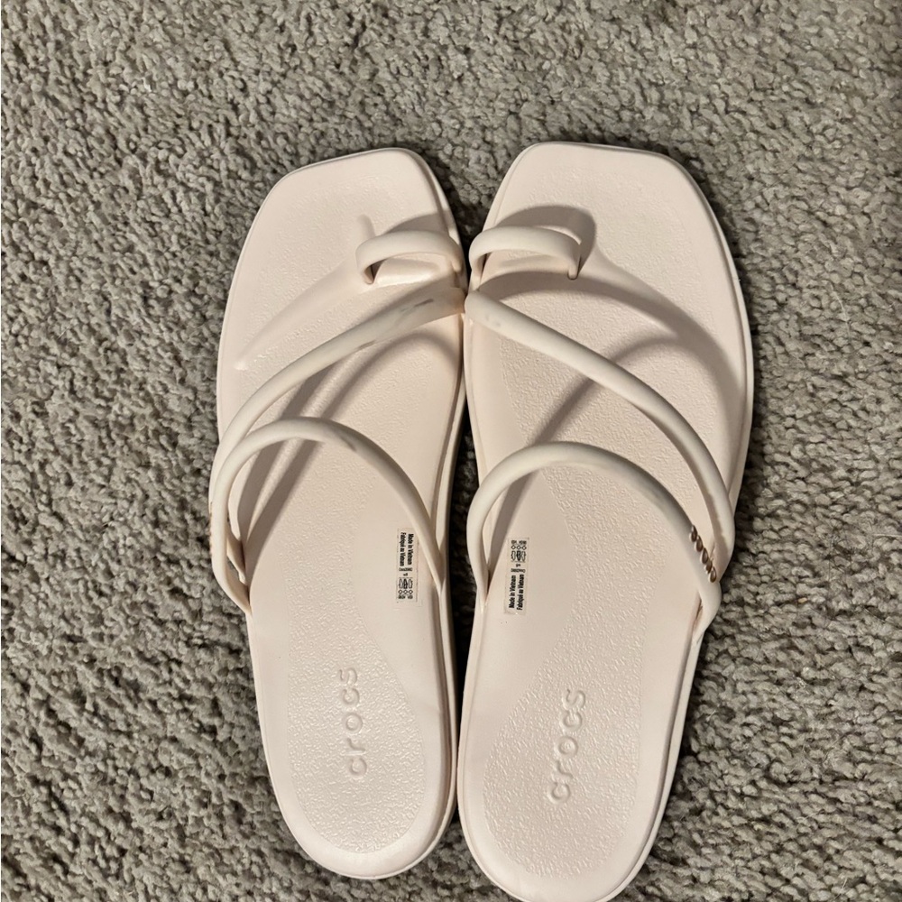Crocs Miami sandals NWT